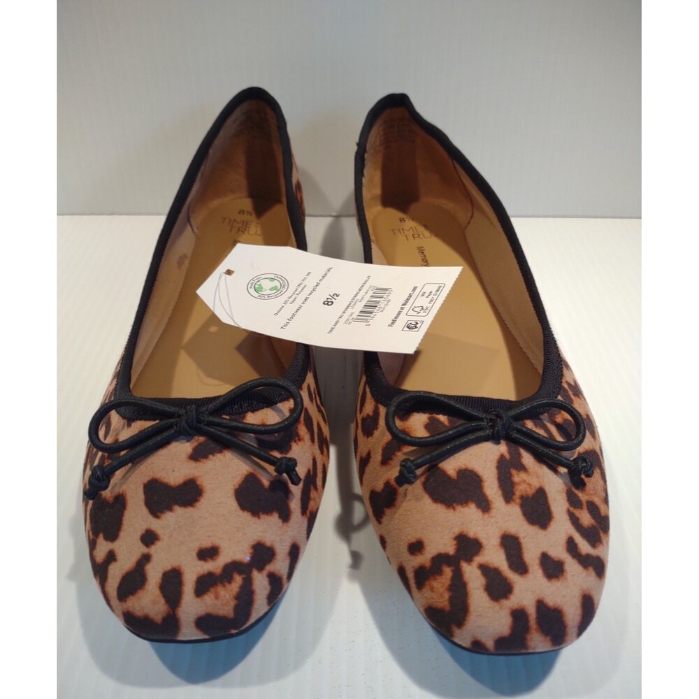 Time and Tru Size 8.5 Ballet Flats Leopard Print Memory Foam Comfort Shoes